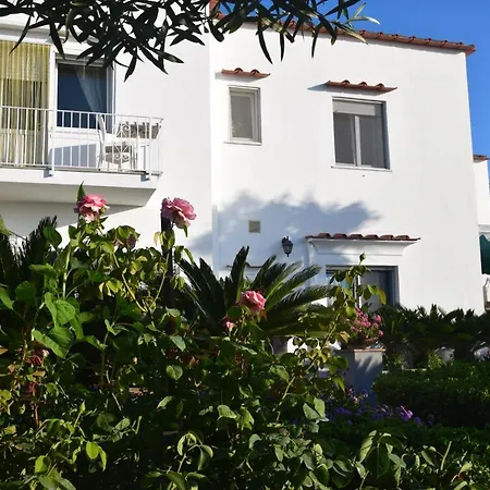 Damecuta Bed and breakfast 3*