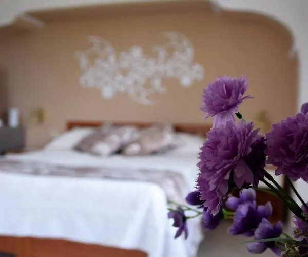 Bed & Breakfast Damecuta 3*