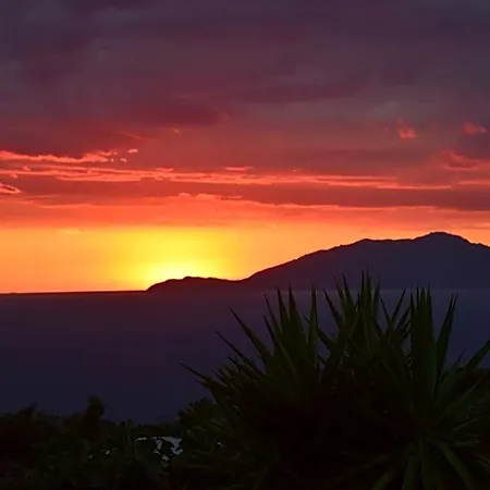 Damecuta Oda ve Kahvaltı Anacapri (Isola di Capri)