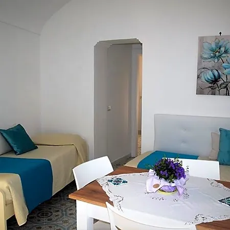 Damecuta Bed & Breakfast 3*