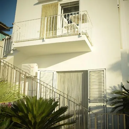 Damecuta * Anacapri (Isola di Capri)