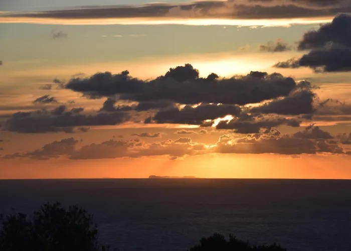 فندق مبيت وإفطار Damecuta 3*